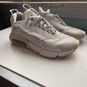 Nike Air Max 2090 Wolf Grey Women’s 9.5